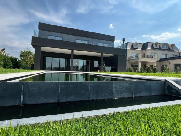 Casa en Venta Alquiler Al Lago Virazon Nordelta Pileta 4 Hab en venta en Virazón, Nordelta - Imagen 1