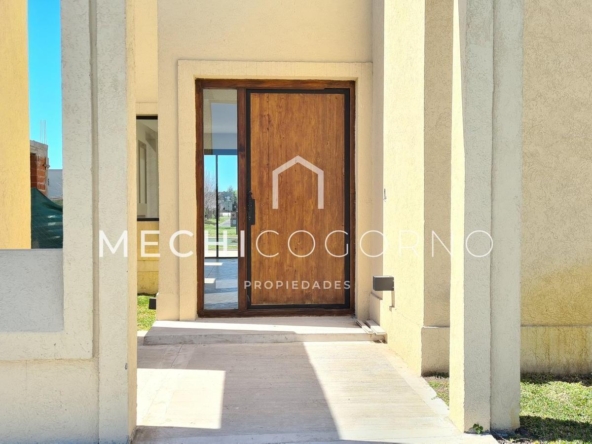 Casa 4 Dorm. Venta en Las Tipas, Nordelta en venta en Tipas, Nordelta - Imagen 1