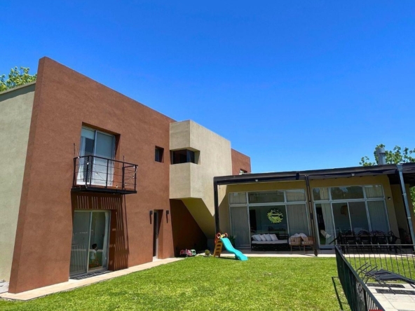 Venta U Alquiler Casa Nordelta Barrio Castores en venta en Los Castores, Nordelta - Imagen 1