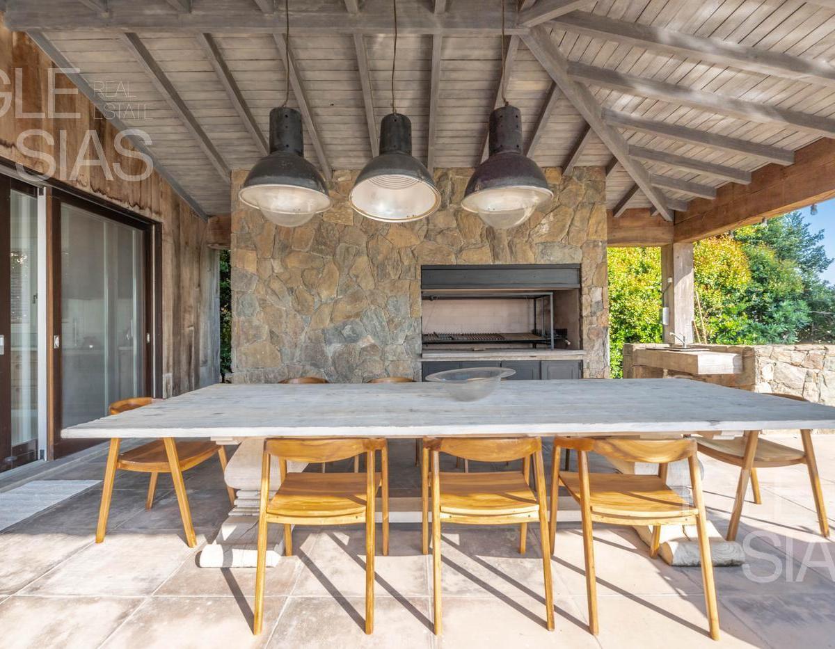 Casa en Venta y Alquiler Al Lago Central en Los Castores en venta en Los Castores, Nordelta - Imagen 4