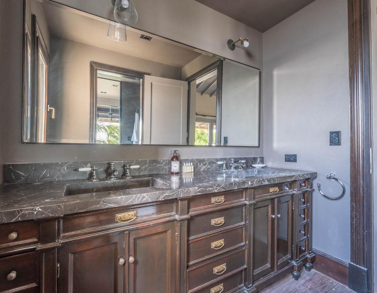 Casa en Venta y Alquiler Al Lago Central en Los Castores en venta en Los Castores, Nordelta - Imagen 37